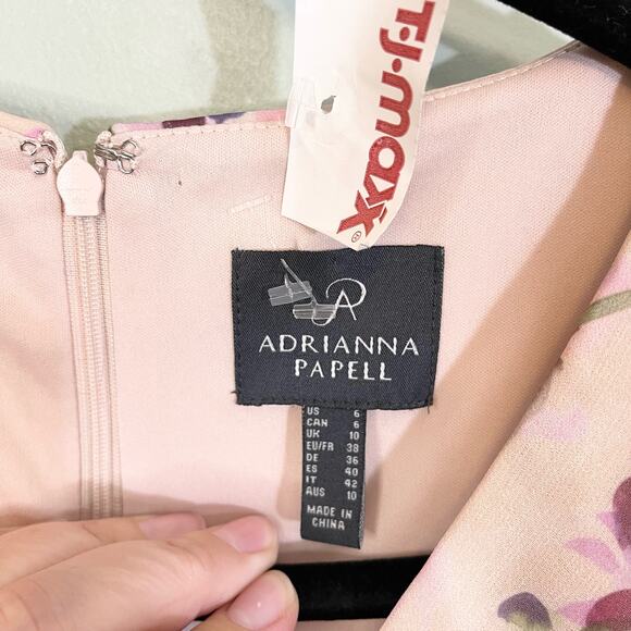 Adrianna Pappell Women's Floral Print Surplice V Neck Long Wrap Dress Size 6 NWT - Picture 3 of 10